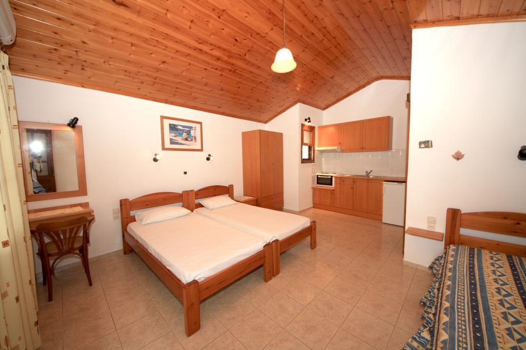 Amalia Studios Skiathos Exterior photo