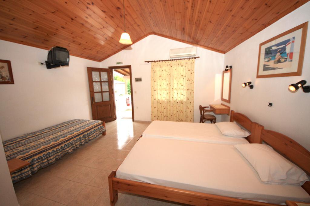 Amalia Studios Skiathos Exterior photo