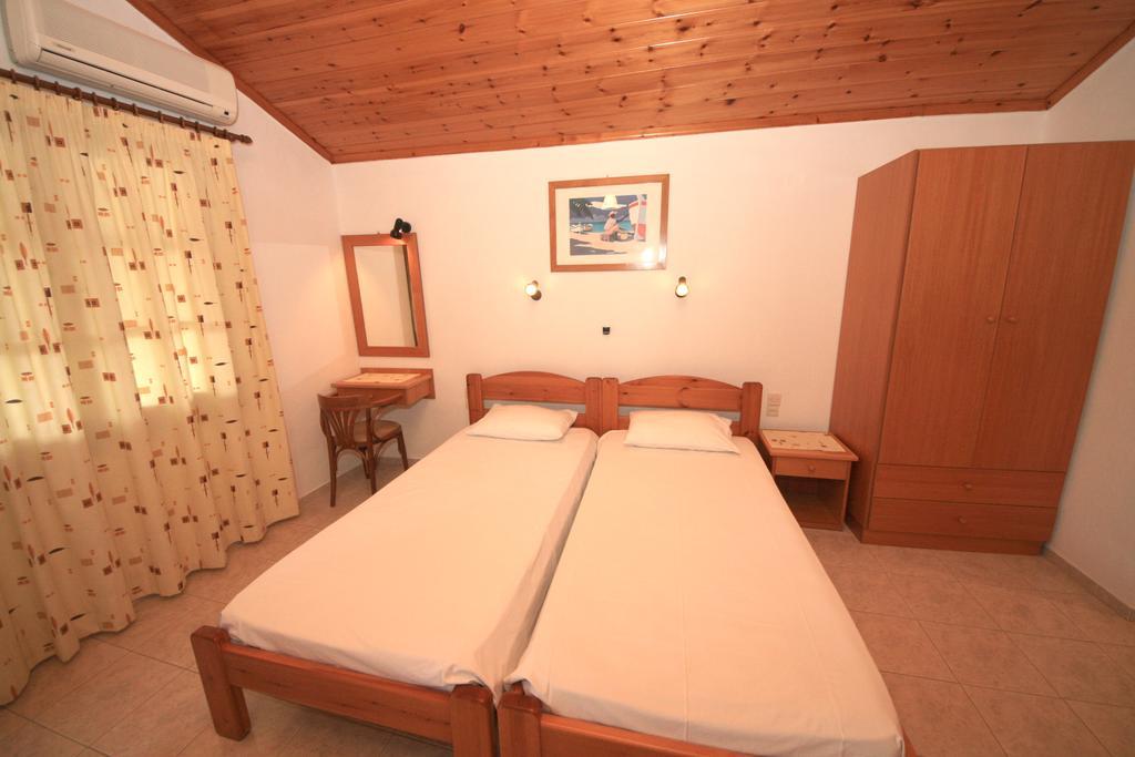 Amalia Studios Skiathos Exterior photo
